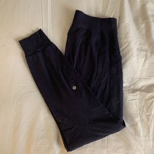 Lululemon pants